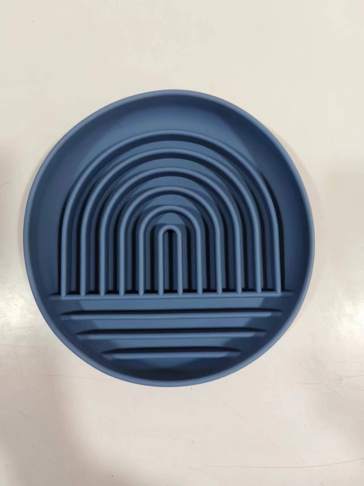 Parallax Plastics LTD – wholesale Pet bowl – Cat/dog – Stylish, slow feeding "Hide & Lick" pet bowl for cats & dogs0