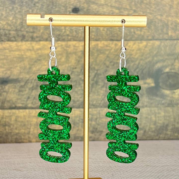 Pendenti singoli natalizi in acrilico Hohoho per la vendita all'ingrosso da parte di Krafts and Junk TX