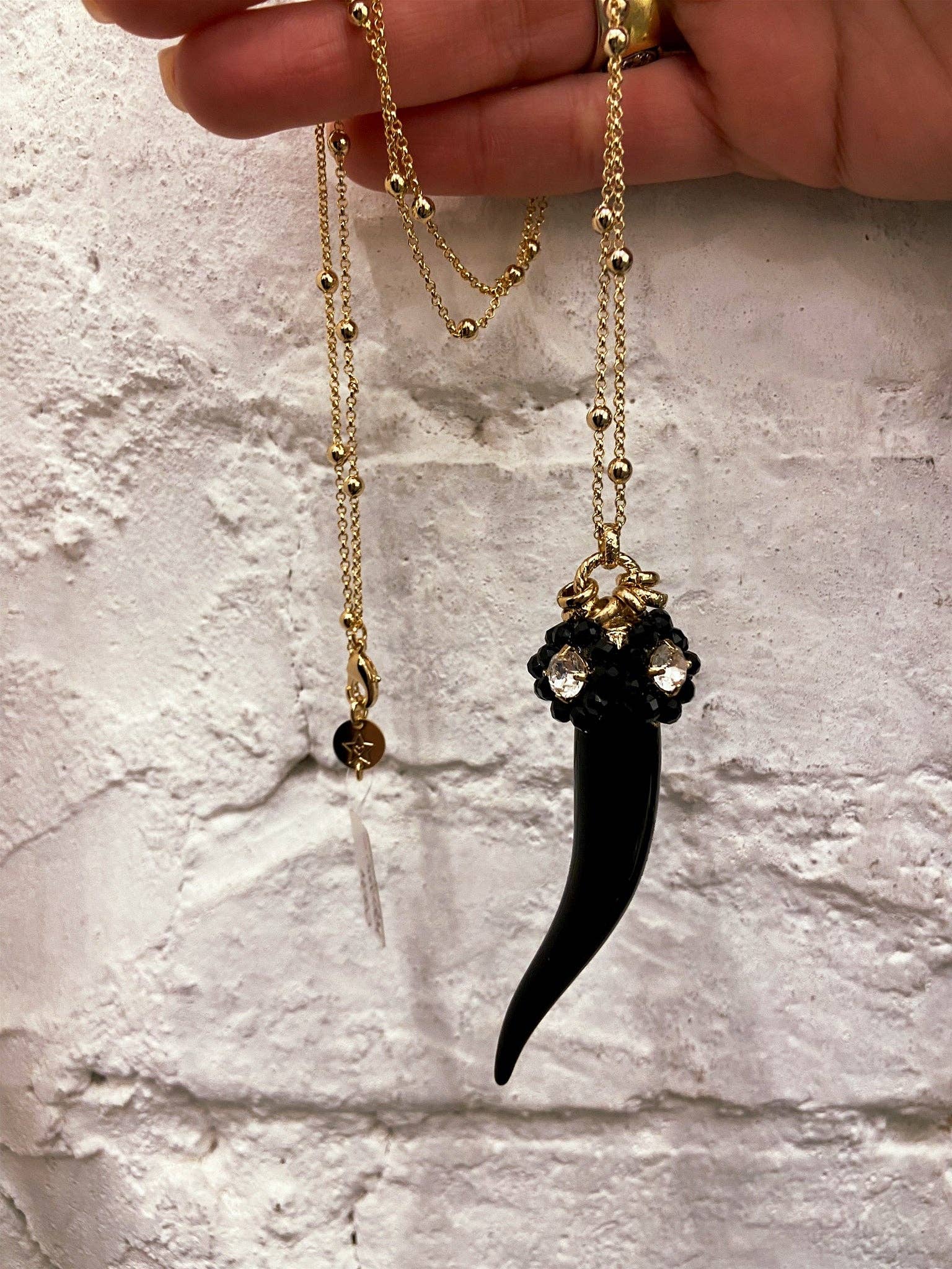 DITTA Alessandra Avallone - Wholesale Pendant/Charm Necklace - Horn necklace3