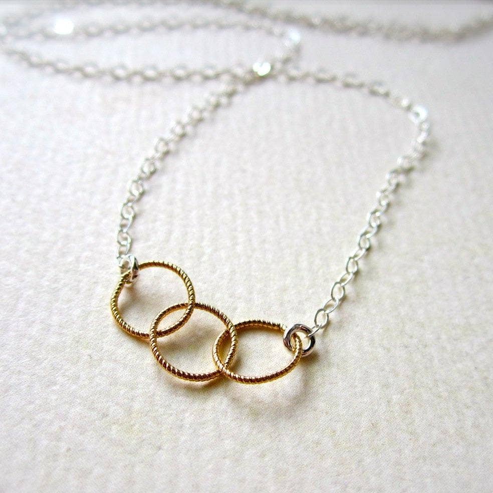 Foamy Wader – Engroshandel Halskæde med vedhæng – Trio halskæde - delikat forbundet tre cirkel søster halskæde9