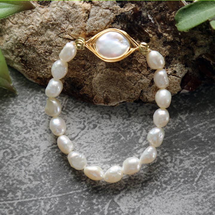 Coin Pearl Pendant Bracelet for wholesale by IST Jewelry