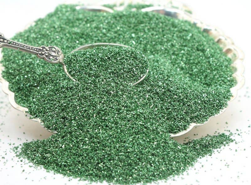 Skov Grøn Forest Green-Sparkly Tysk Glas Glitter- Fin 90 grus, 25g for engroshandel på Faire1