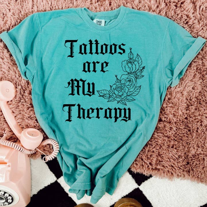 Twisted Iron Wholesale - Wholesale T-shirt (graphic) – women's - Tattoos Are My Therapy Comfort Colors Tee2