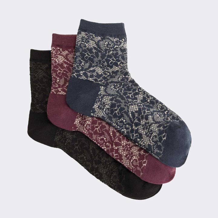 Damenkurzsocken mit Blumenmuster aus warmer Baumwolle (315/2) für den Großhandel von Ciocca