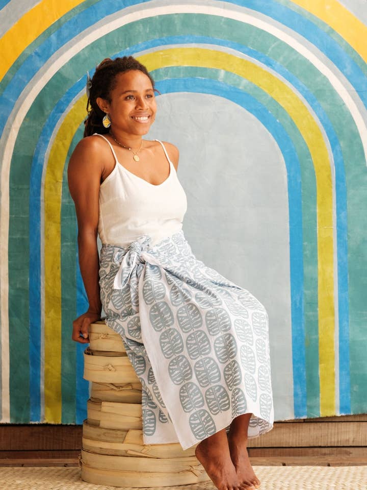 Rise Beyond the Reef - Vente Cache-maillot – femme - Sarong "Sulu" imprimé à la main - Motif Karisi11