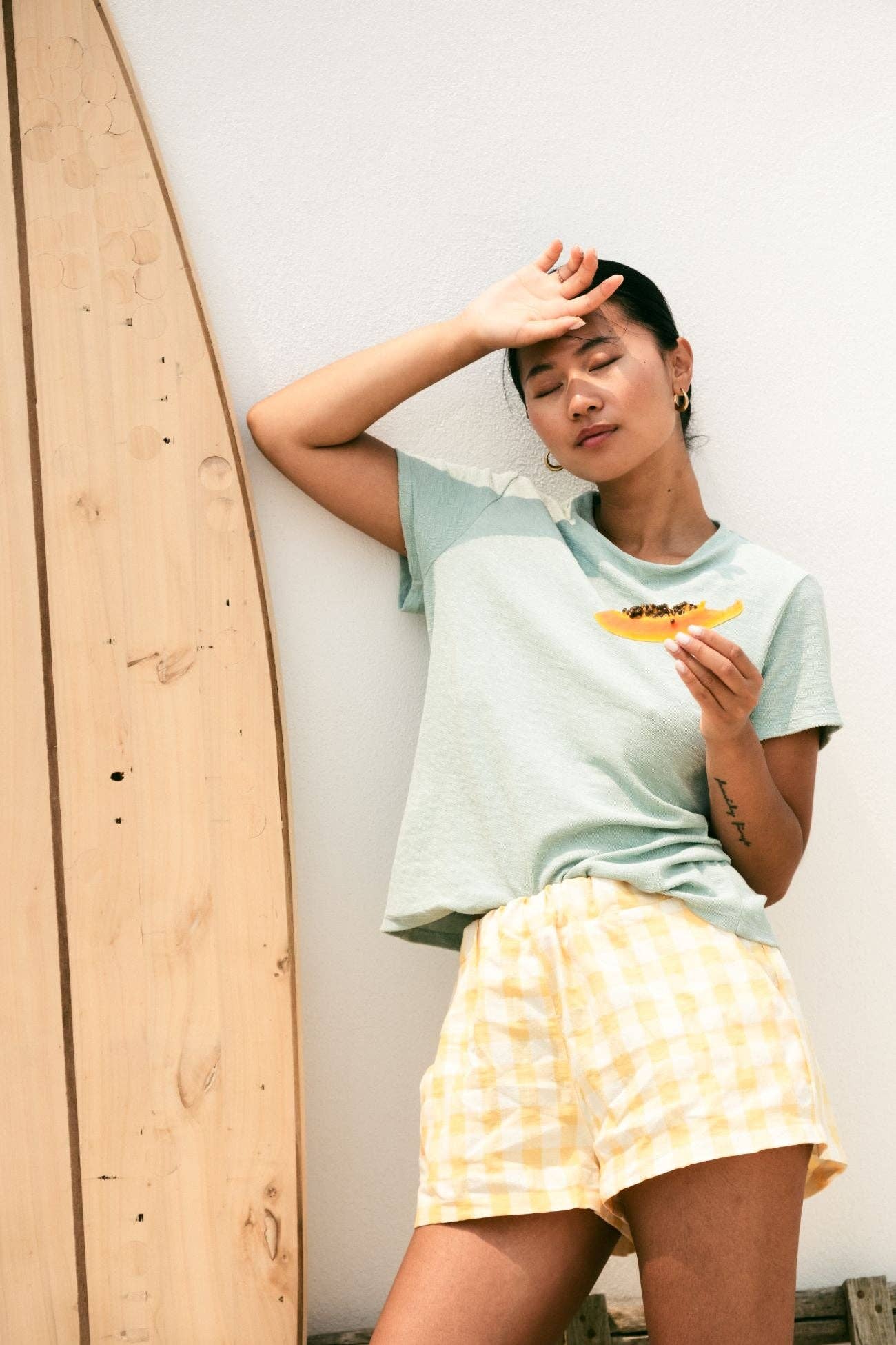 Your Human Soul - Wholesale Shorts - Women's - 18:30h - shorts