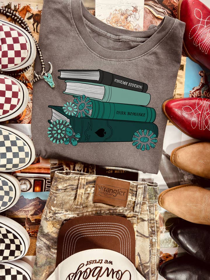 T-shirt Romance Sombre Western, T-shirt BookTok, T-shirt Western pour la vente par Bar Tabs Wholesale