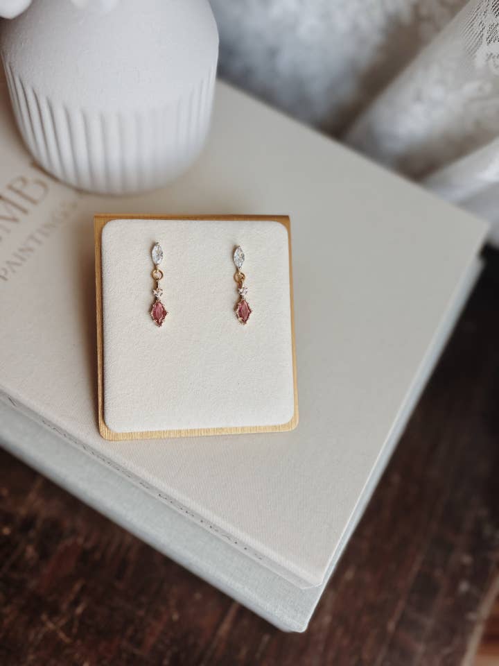 The Chelsea for wholesale by Two Daisies Retail