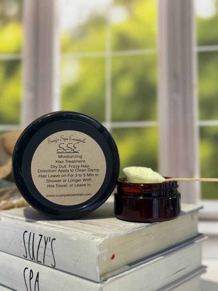 Hydrating Deep Conditioning Hair Mask, 4 oz & 8oz for wholesale by Suzy Spa Essentials