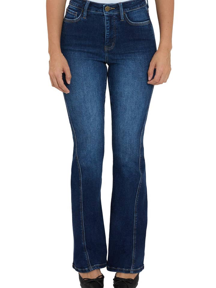 Plus Daisy High Rise Slim Angled Flare Jeans für den Großhandel von RFM