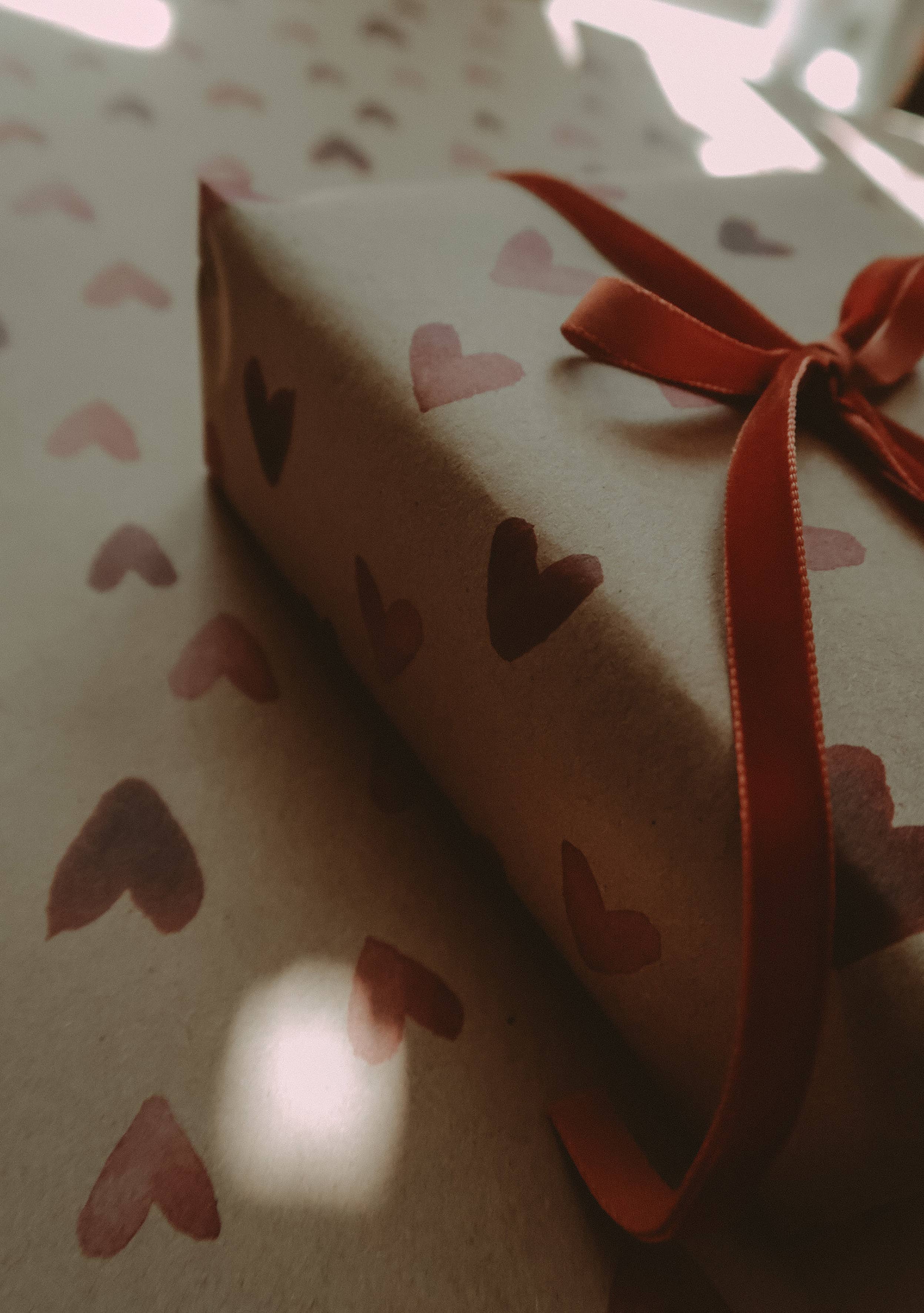 MyDesignPictures - Wholesale Flat Wrap - RED HEARTS Kraft Wrapping Paper  4