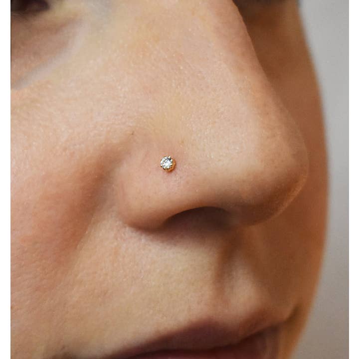 10-karätiger Nasenring | massives Gold | Goldener Nasenring | Goldener Nasenstecker | Goldschmuck I Alltagsschmuck I Minimalistischer Schmuck für den Großhandel von Zahav Jewelry