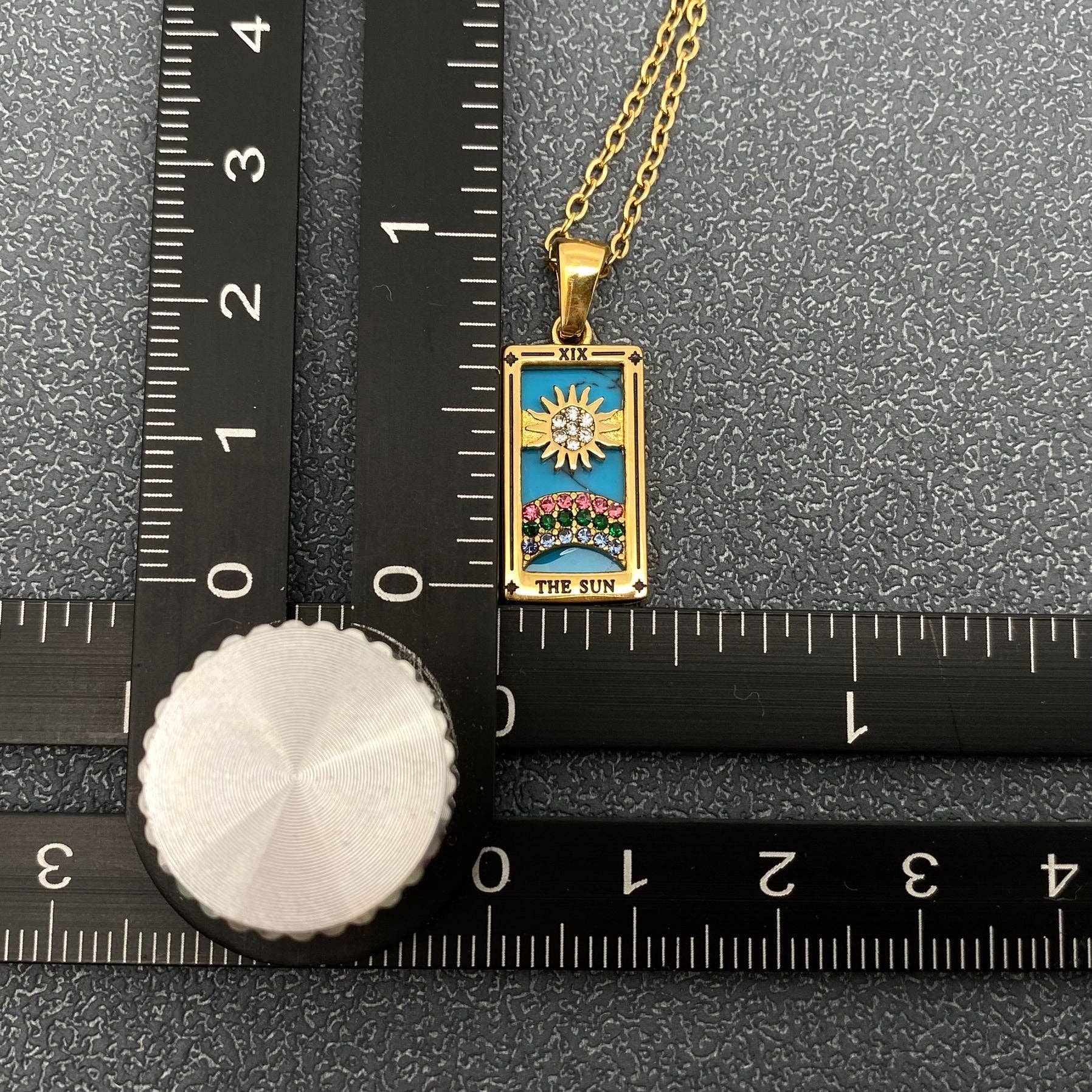 Mio Queena – Engroshandel Halskæde med vedhæng – Stjerne Måne Tarot 18K Guldbelagt Stålhalskæde - FGS/MS3