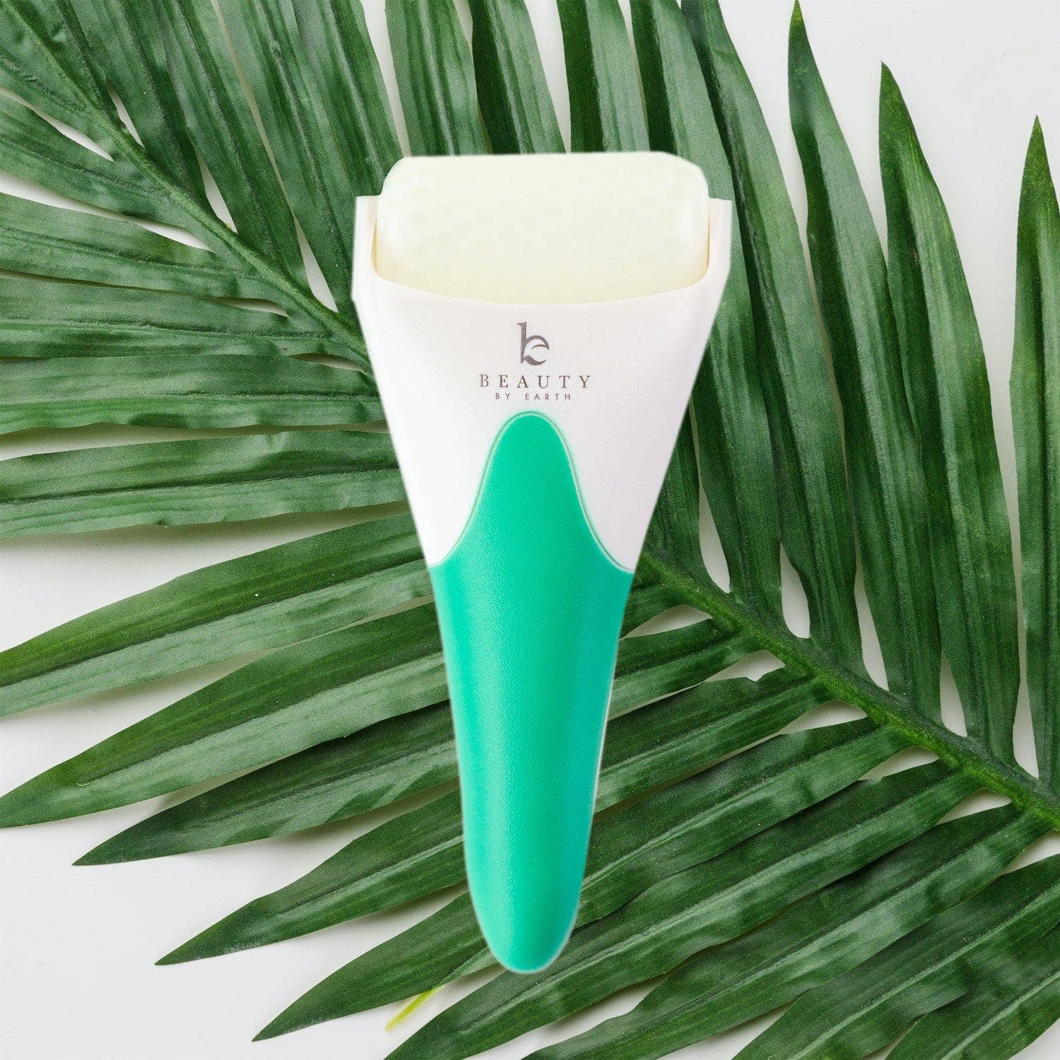 Beauty By Earth - Vente Rouleau beauté/visage - Ice Roller pour le visage et les yeux2