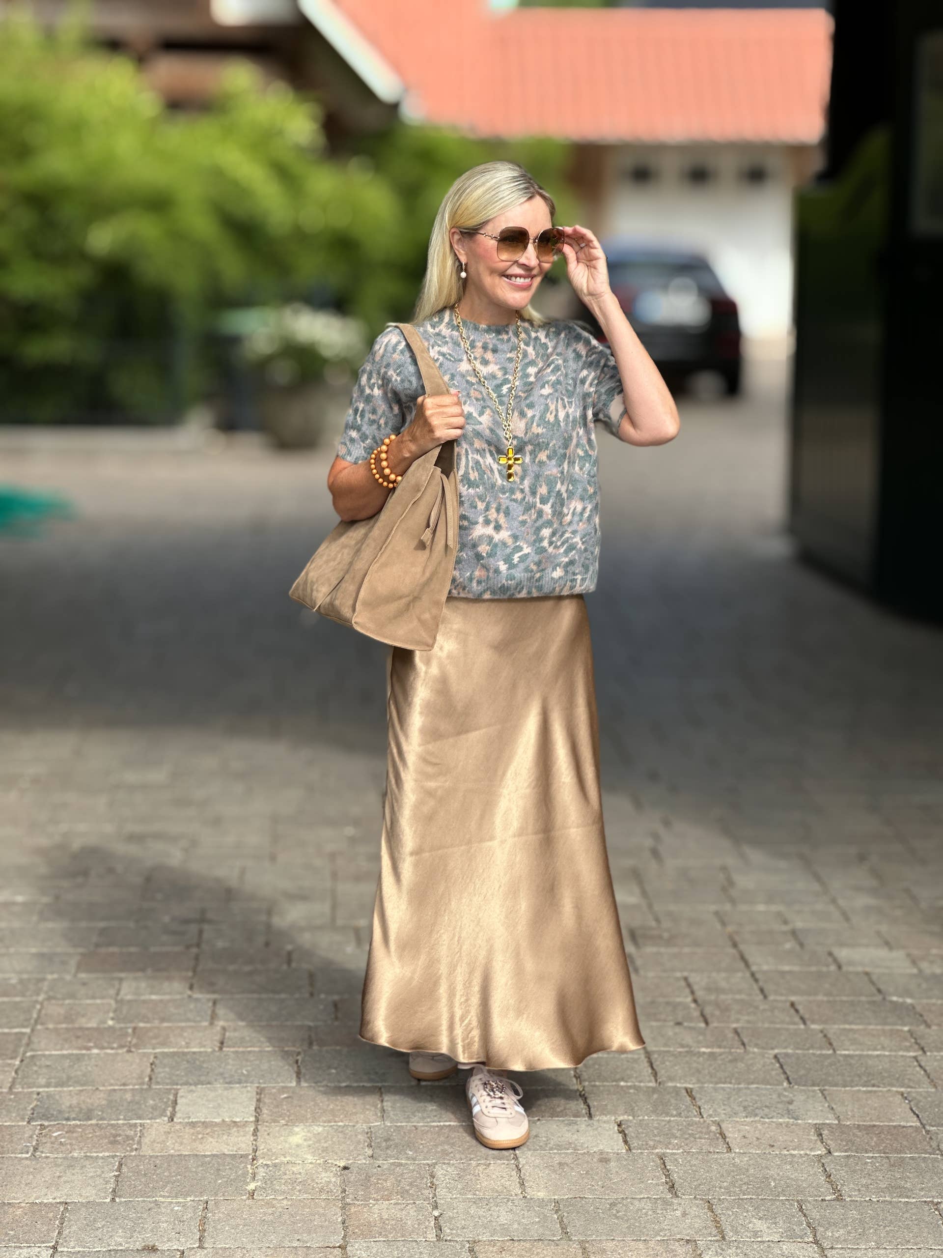 V. Milano GmbH – Großhandel Kleid – Damen – Rock Vfrancesca