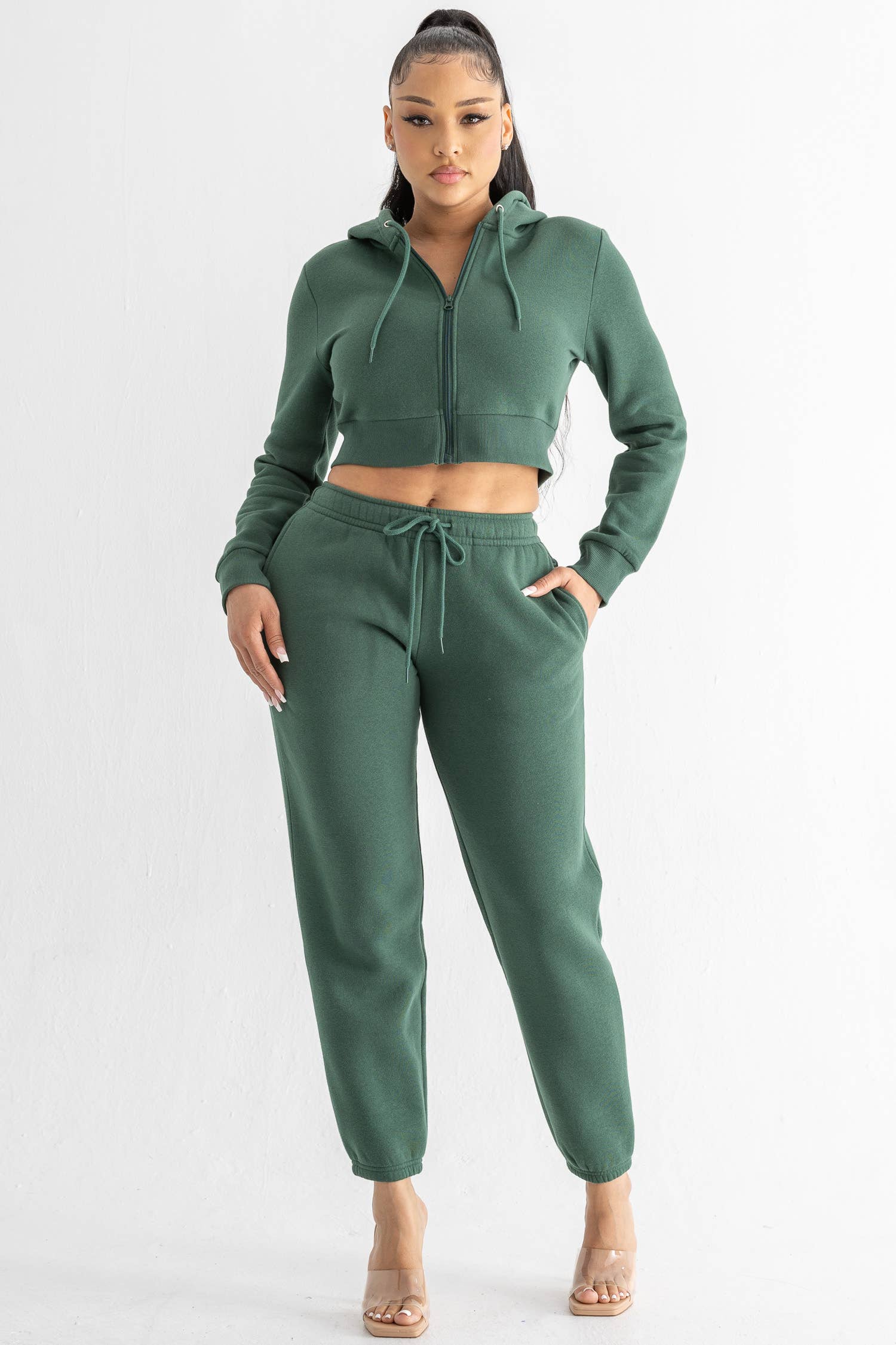 Boswell - Vente Ensemble haut et pantalon (PAS d'intérieur) - Femme - ENSEMBLE HAUT COURT ET PANTALON DE SURVÊTEMENT À CAPUCHE EN POLAIRE ÉPAISSE5