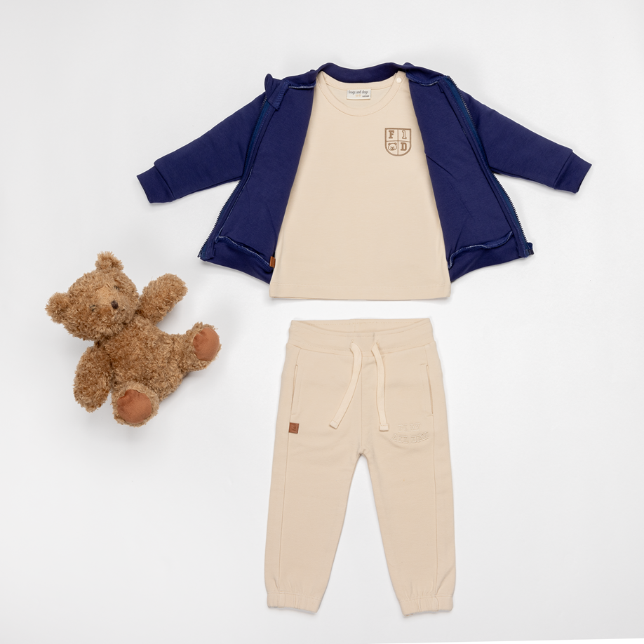 Gris Humo Camiseta Juega Todo el Día Bebé F&D | Gris Humo de venta al por mayor en Faire2