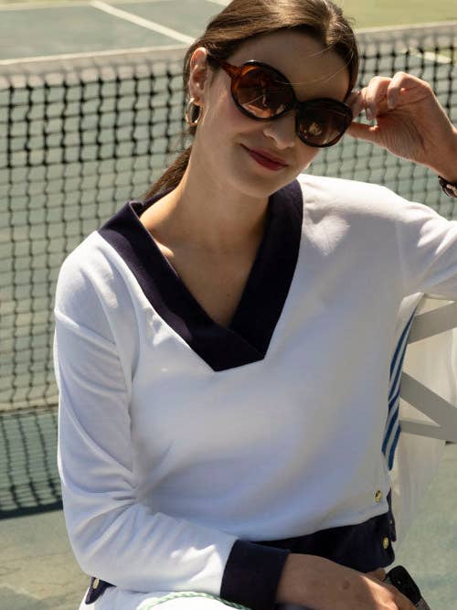 Farrah Maglione per la vendita all'ingrosso da parte di Club and Court