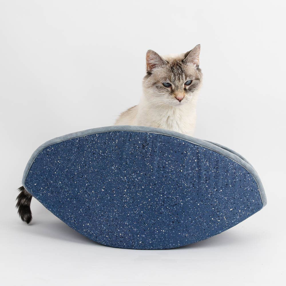 The Cat Ball - Wholesale Pet Bed - Cat/Dog - Jumbo Cat Canoe Bed - Taco-Shaped Nest for Cats and Dogs17