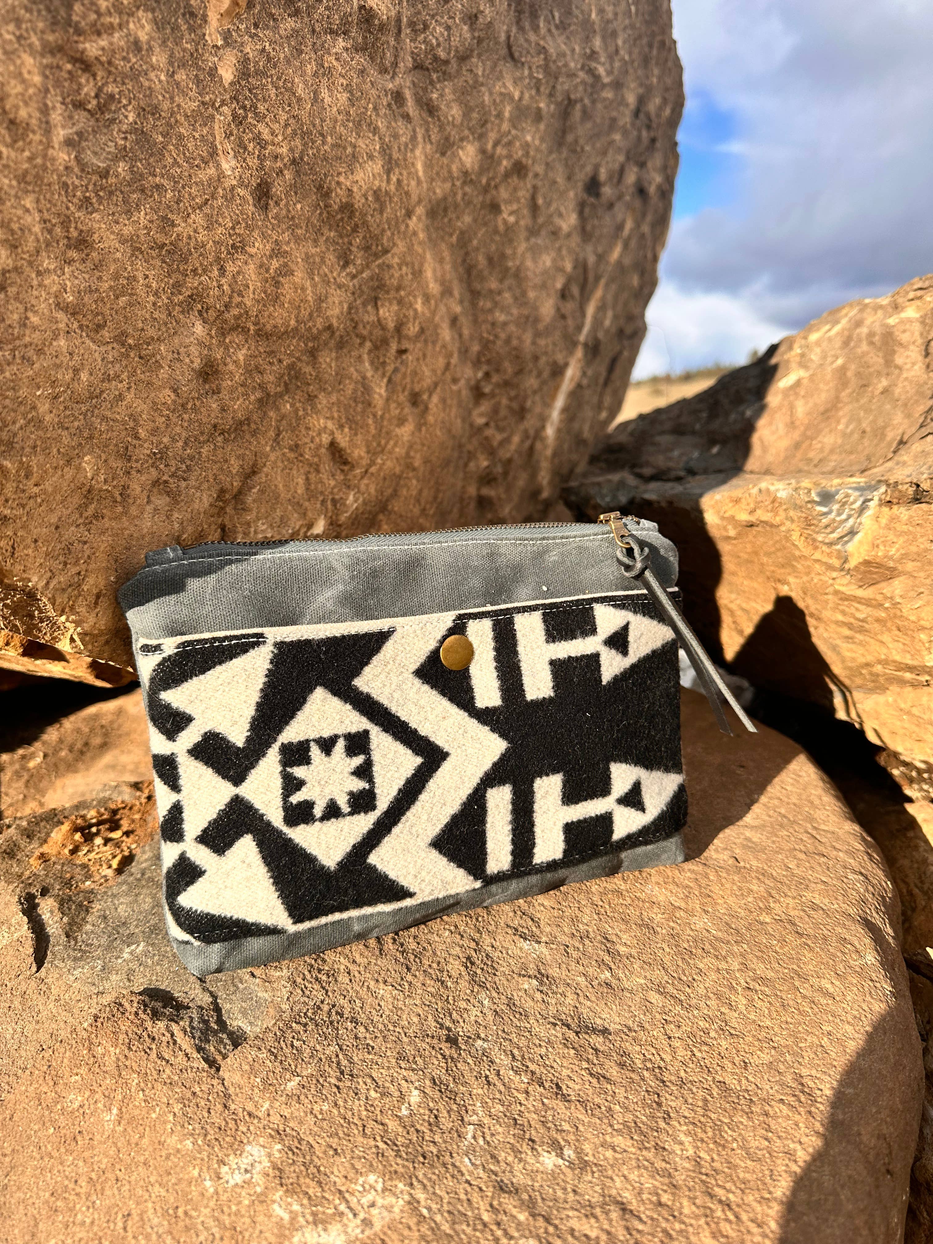 Lark & Moon - Wholesale Clutch Bag - Women's - Kinnikinnick Clutch - featuring Pendleton® Wool5