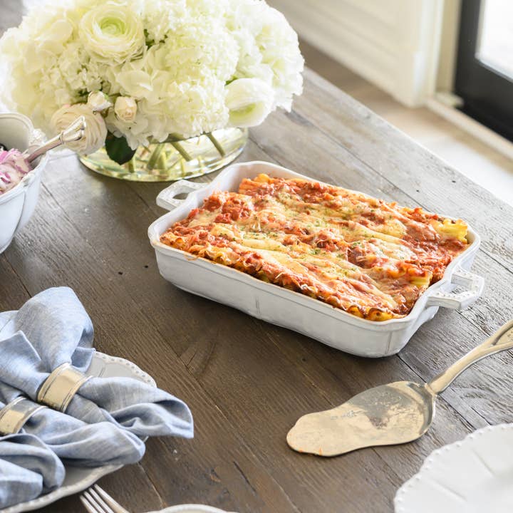 Arte Italica & Crown Linen Designs - Wholesale Dish - Bella Bianca Rectangular Lasagne Dish