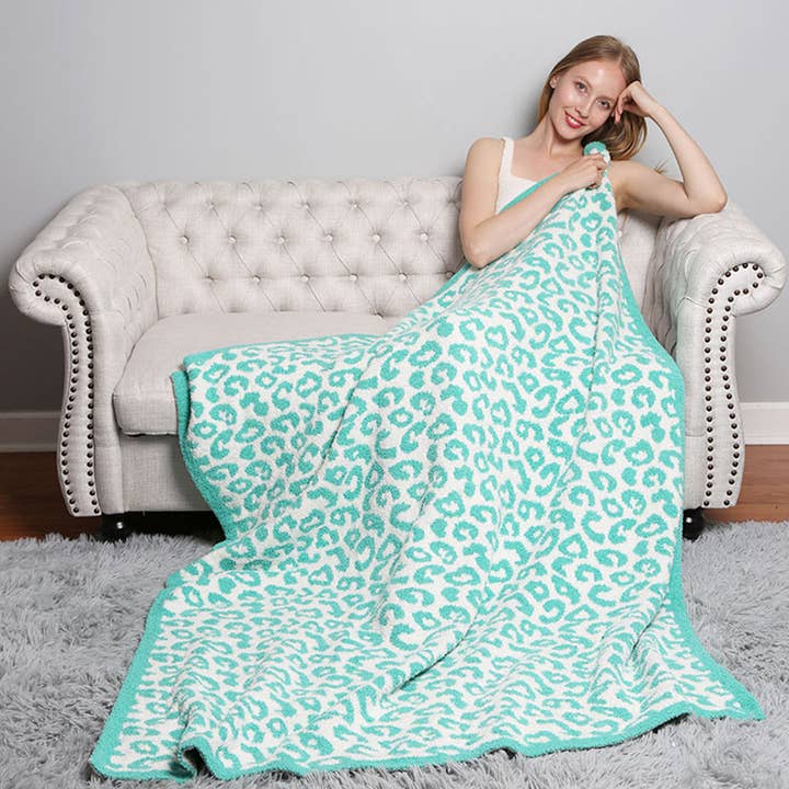 Fashion City - Wholesale Throw Blanket - Leopard Print Luxury Soft Throw Blanket