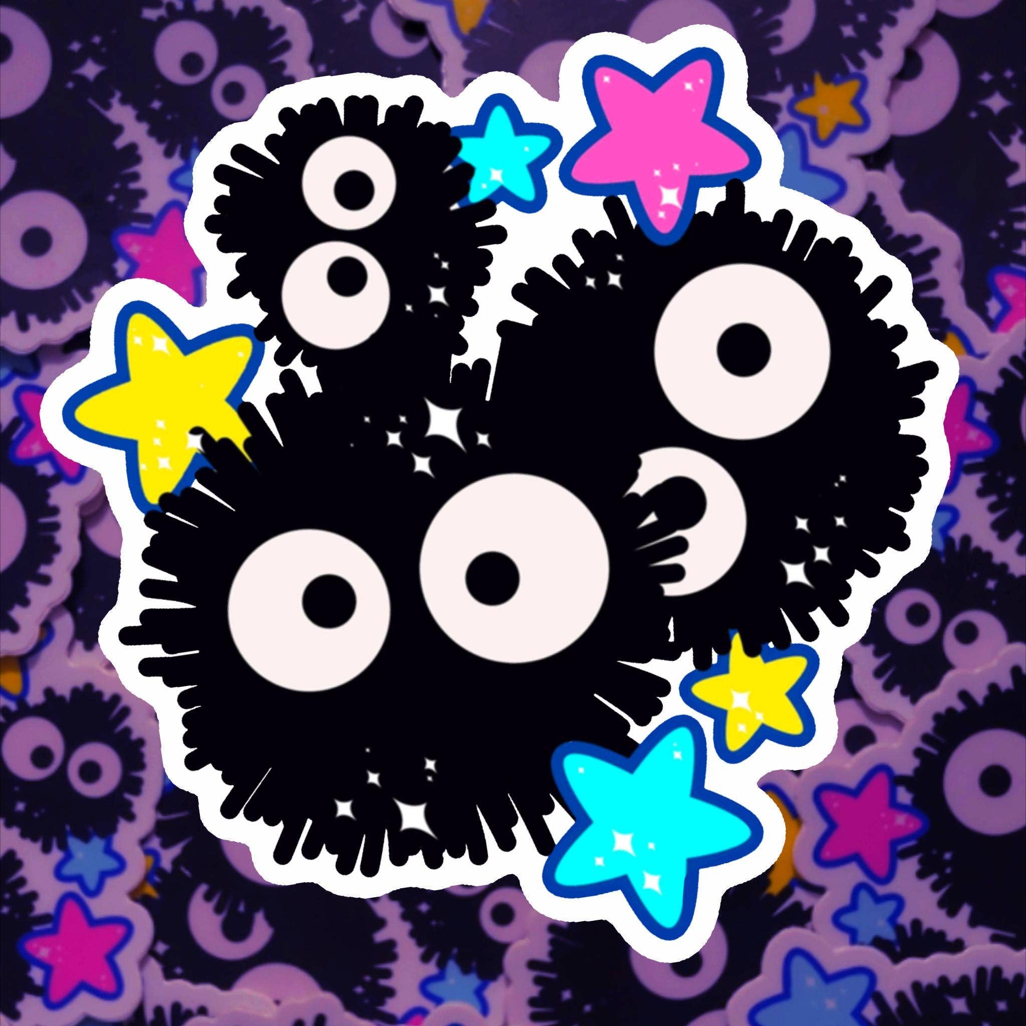 Madd Arts - Venta al por mayor Pegatina - Pegatina de Soot Sprite inspirada en El viaje de Chihiro, Studio Ghibli1