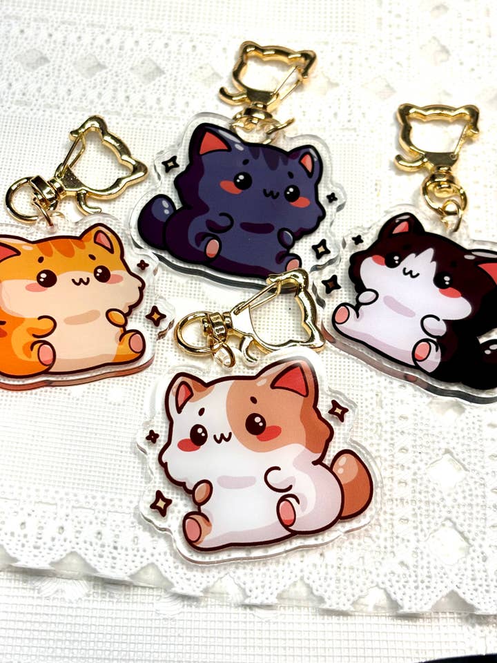Breloques en forme de porte-clés Chubby Cats | Acrylique, joli tabby orange, 2 pouces pour la vente par Winterra LLC
