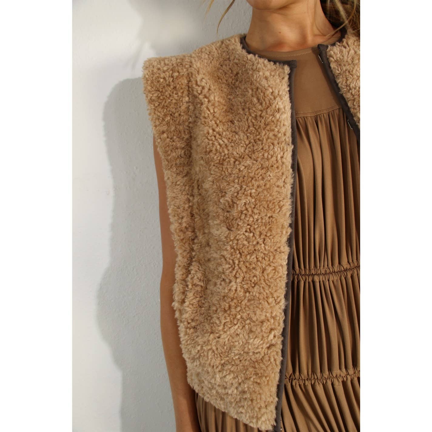 BROWN TEDDY BEAR POWER SHOULDER VEST for wholesale on Faire4