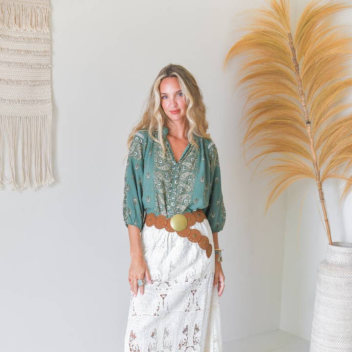 IVORY PALM BRODERET WOODS MAXINEDERDEL for engroshandel hos Jaase