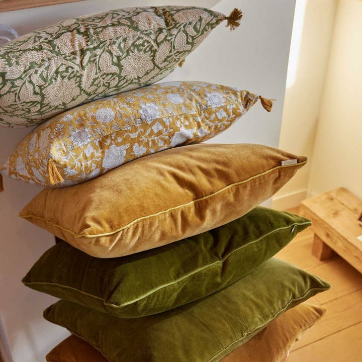 Bonheur du Jour - Wholesale Throw pillow cover - Cushion cover - Curry Velvet2