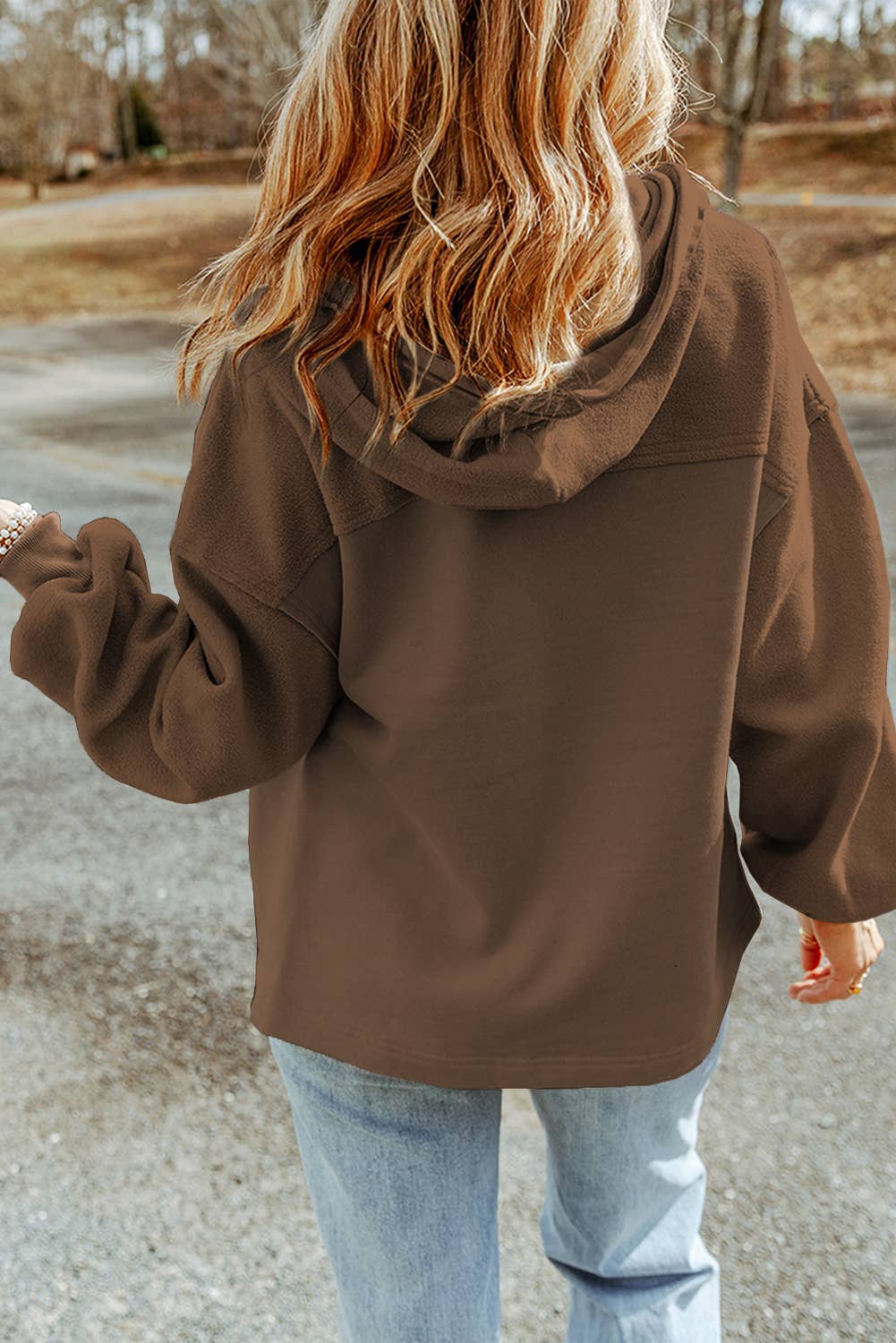 1 the Woman - Vente Veste – femme - Veste zippée à capuche avec cordon de serrage et poche - 6 couleurs5