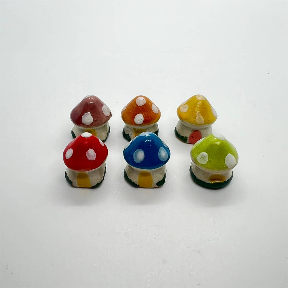 VIE - Wholesale Decorative Figurine - Mini Ceramic Figurine, Assorted Colour, Approx. 2cm4
