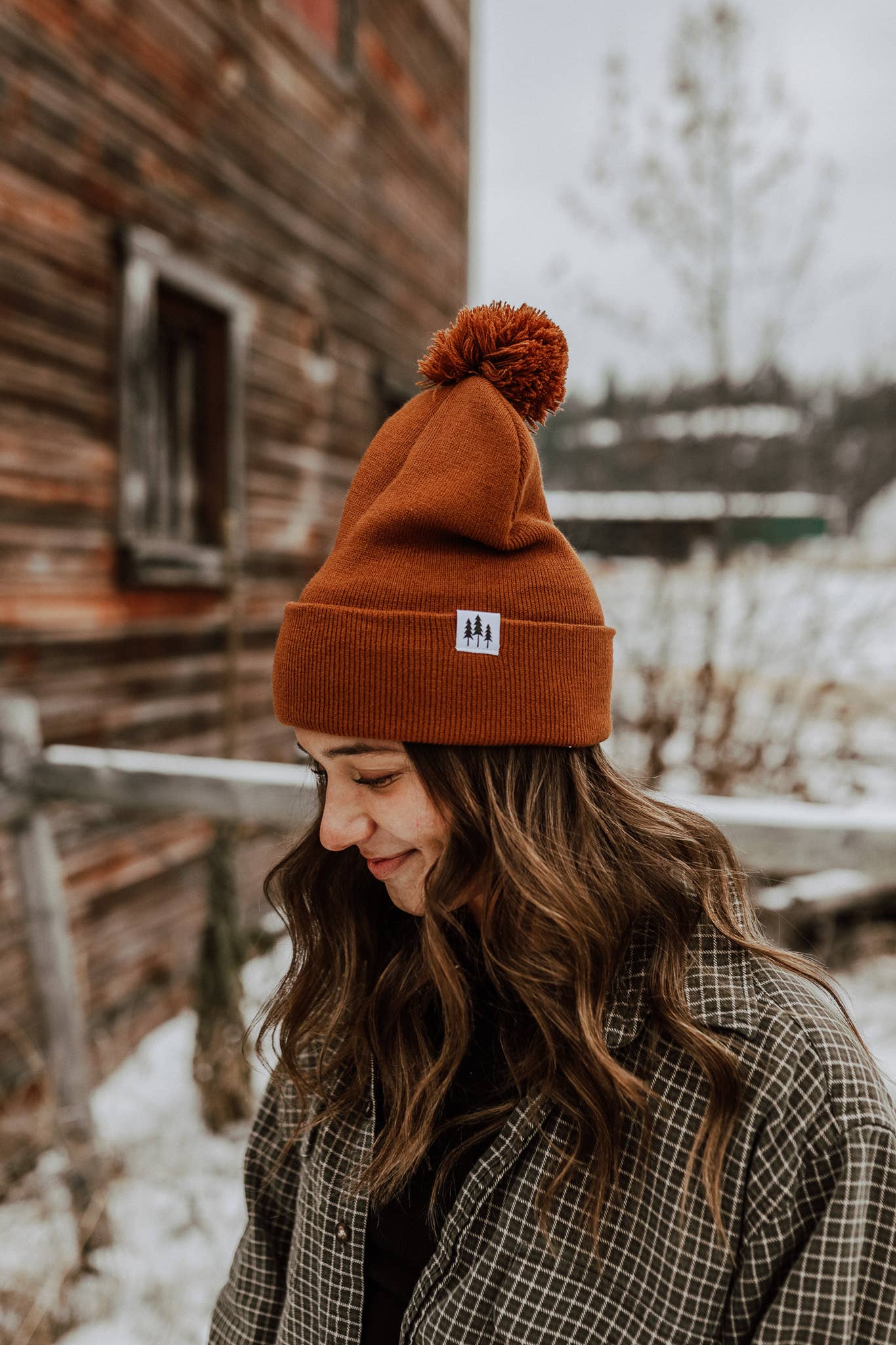 The Montana Scene – Engroshandel Beanie - Dame – Three Tree Foldover Pom Beanie1