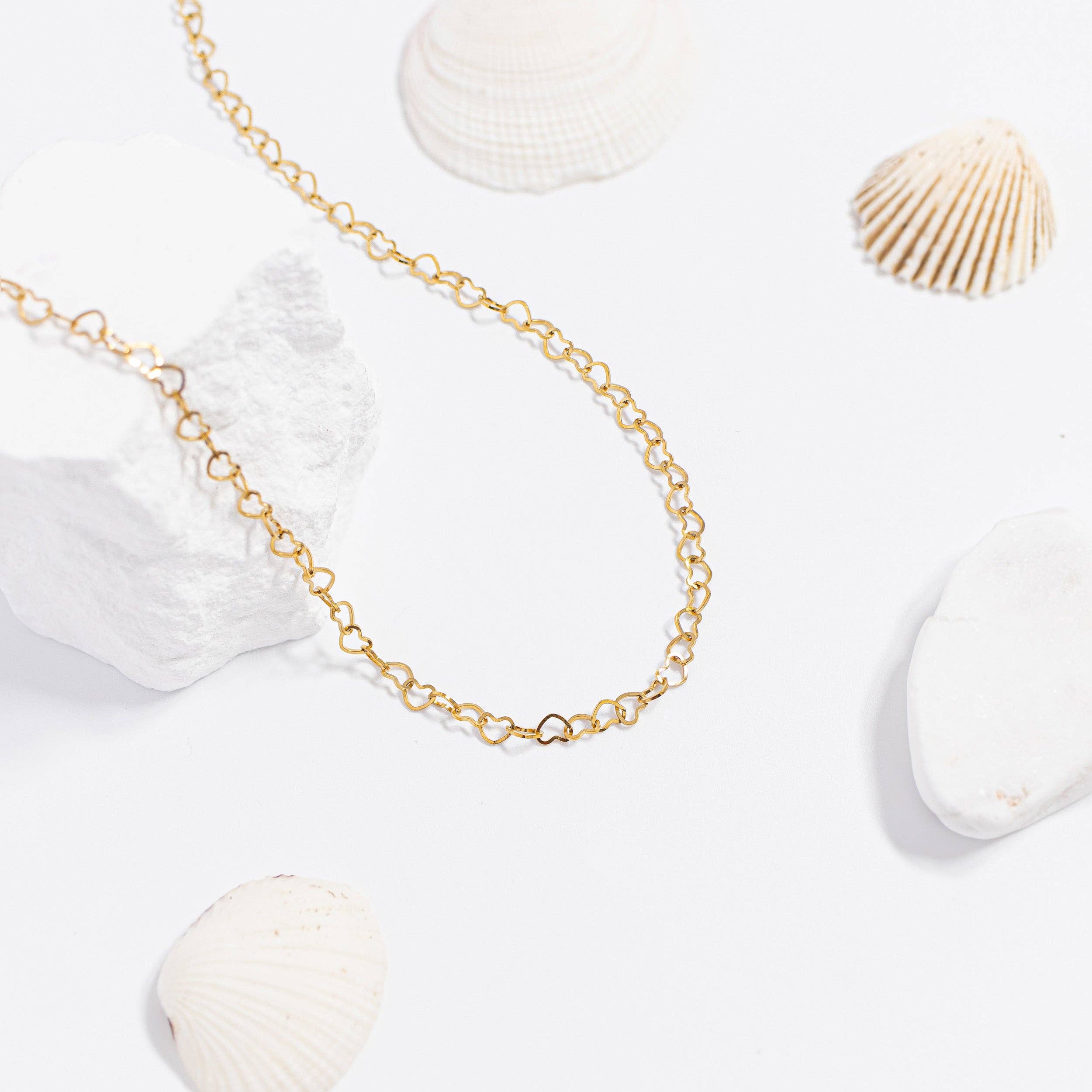 WJW - Wholesale Link & Chain Necklace - 18K Gold PVD Stainless Steel Linked Heart Chain Necklace4