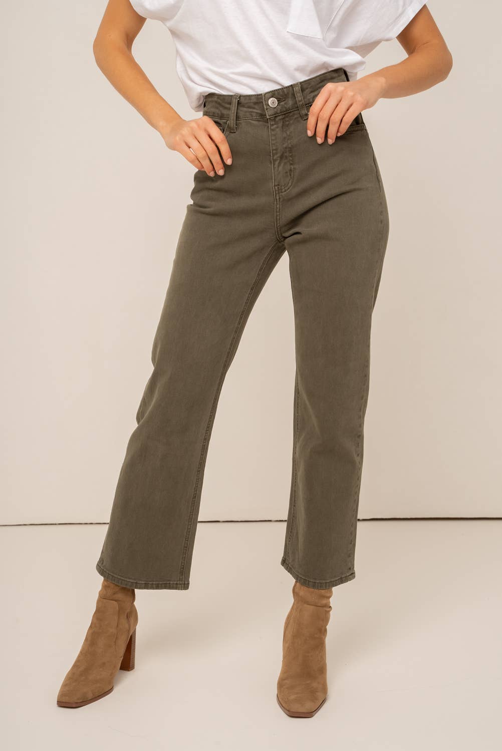 Oraije Paris – Großhandel Jeans – Damen – Solange gerade geschnittene Jeans42