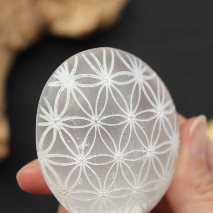 Natures Artifacts Inc – wholesale Spiritual stone/crystal – Selenite Engraved Palm Stone with Flower of Life5