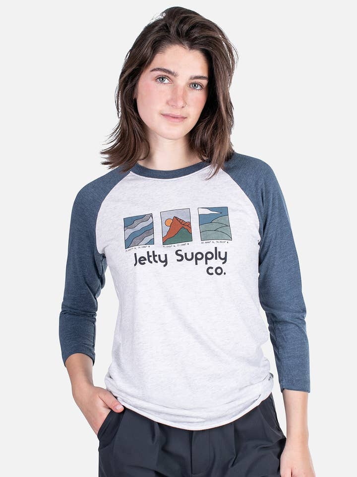 Destination Raglan à Manches Longues - Indigo pour la vente par Jetty