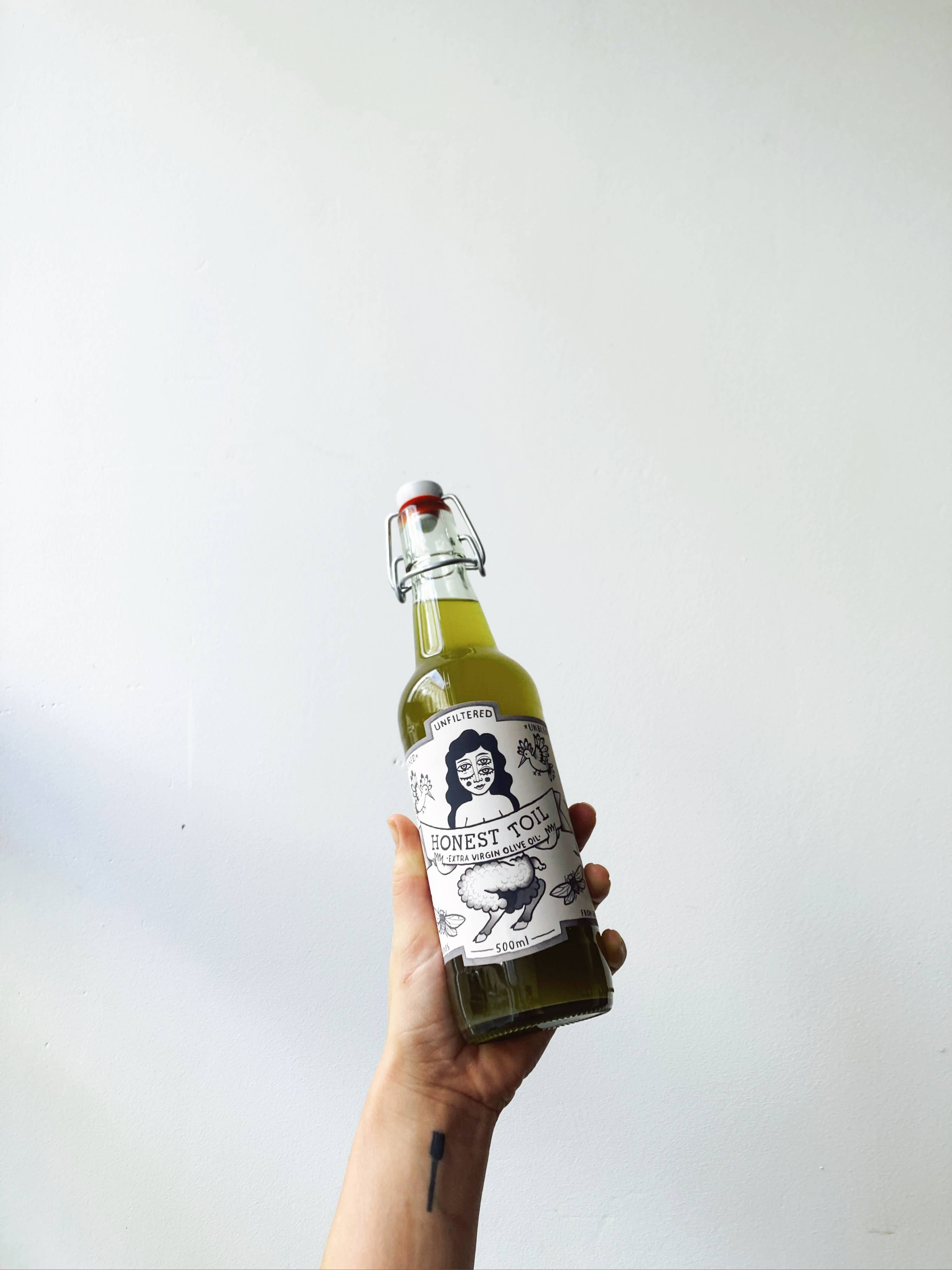 Honest Toil UK – wholesale Olive oil – 500ml bottle extra virgin olive oil - Nov 2025 Harvest1