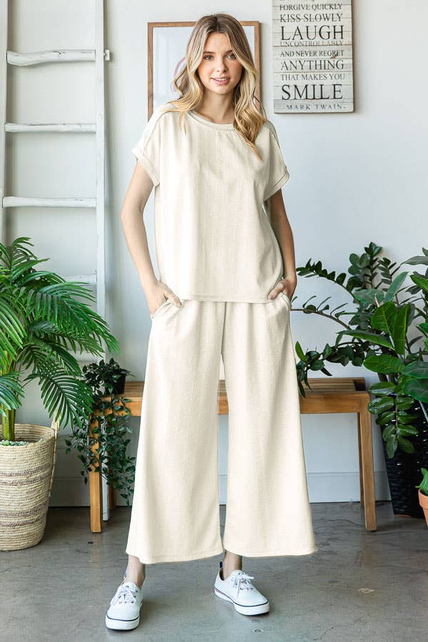 7th Ray - Wholesale Loungeset - Dames - Stevige Getextureerde Korte Mouw Wijde Pijpen Broek Lounge Set TP550413