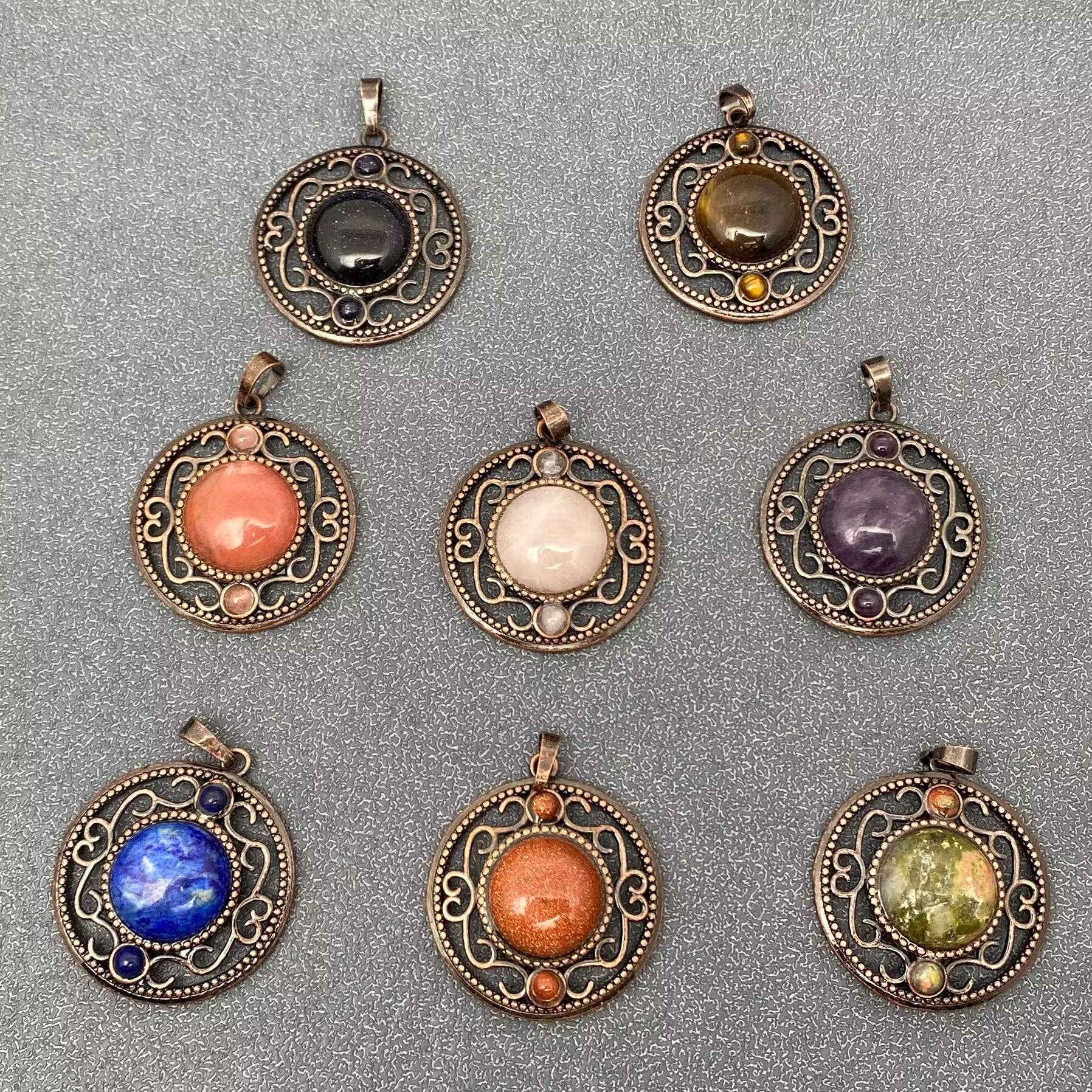 Mio Queena - Wholesale Individual Charm/Pendant - Vintage Natural Stone Hollow Circular Charm  Pendant - CS21