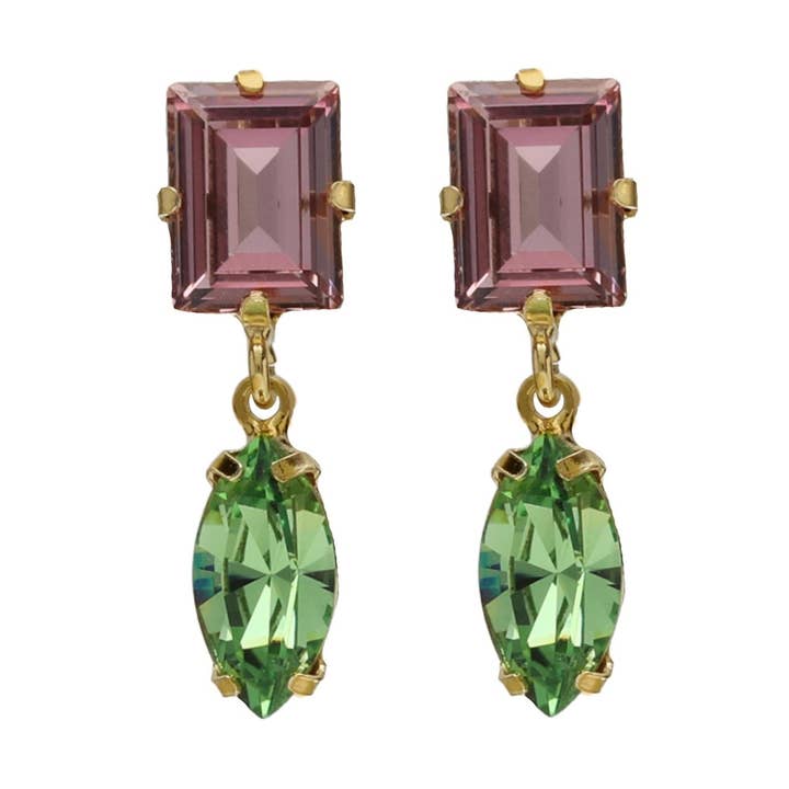Boucles d'oreilles courtes Passion cristal vert en Argent plaqué Or pour la vente par Victoria Cruz
