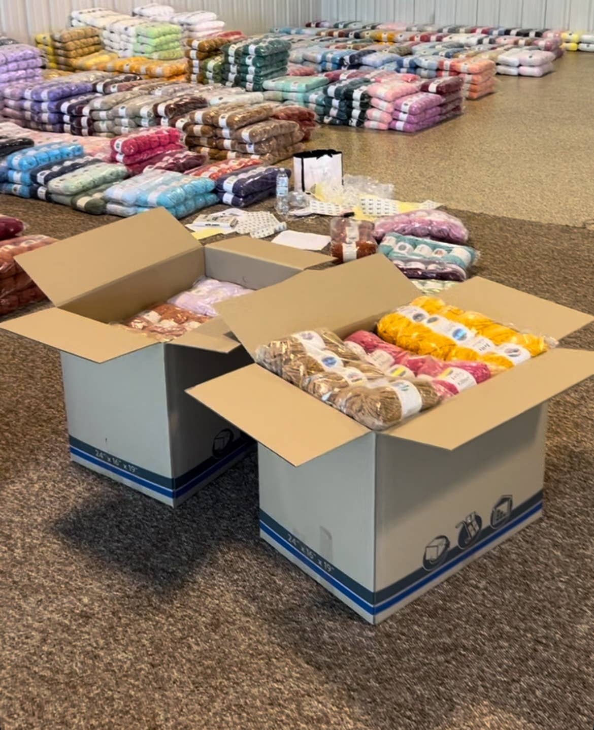 Kalpten LLC - Wholesale Yarn - Chenille Super Bulky Yarns|Finest Quality|75+ Colors Options6