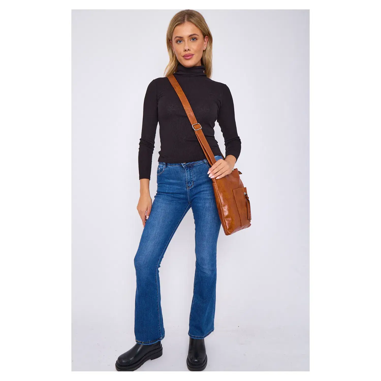 Superbia – wholesale Crossbody bag – Women's – Superbia Classic Front Pocket Messenger Bag Cross Body 91305