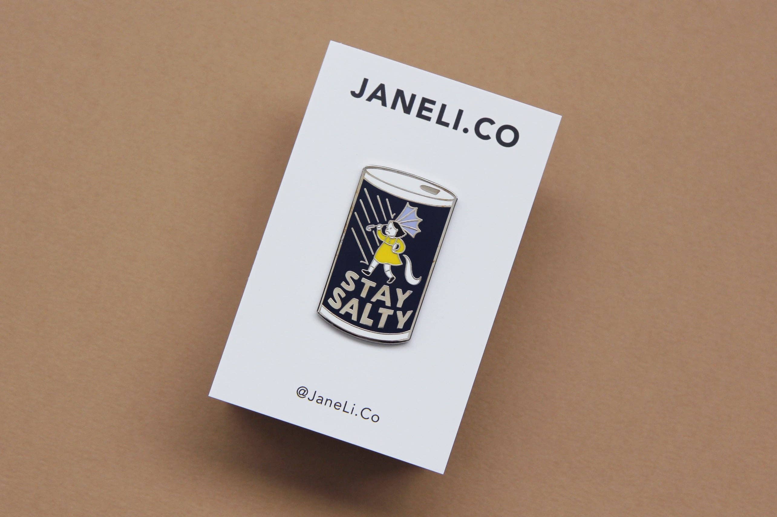 JaneLi.Co - Wholesale Lapel Pin/Button - Stay Salty Enamel Pin1
