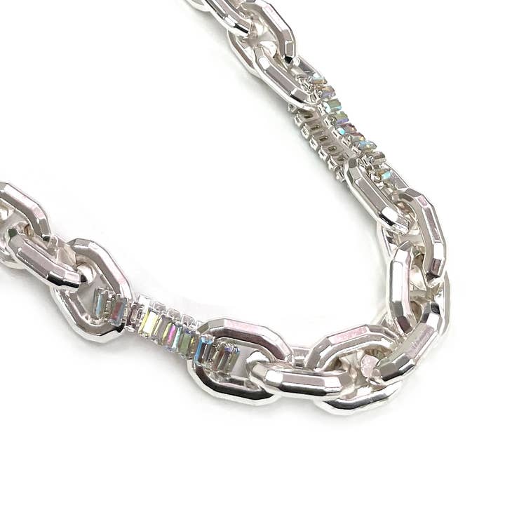 StarryNYC - Wholesale Link & Chain Necklace - Chunky Chain Linked with Baguette Bead Necklace6