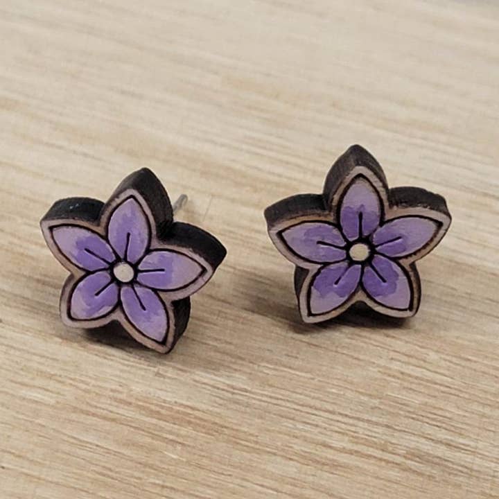 Pendientes de tuerca de madera con forma de flor de primavera para venta al por mayor de Morgan's Corner