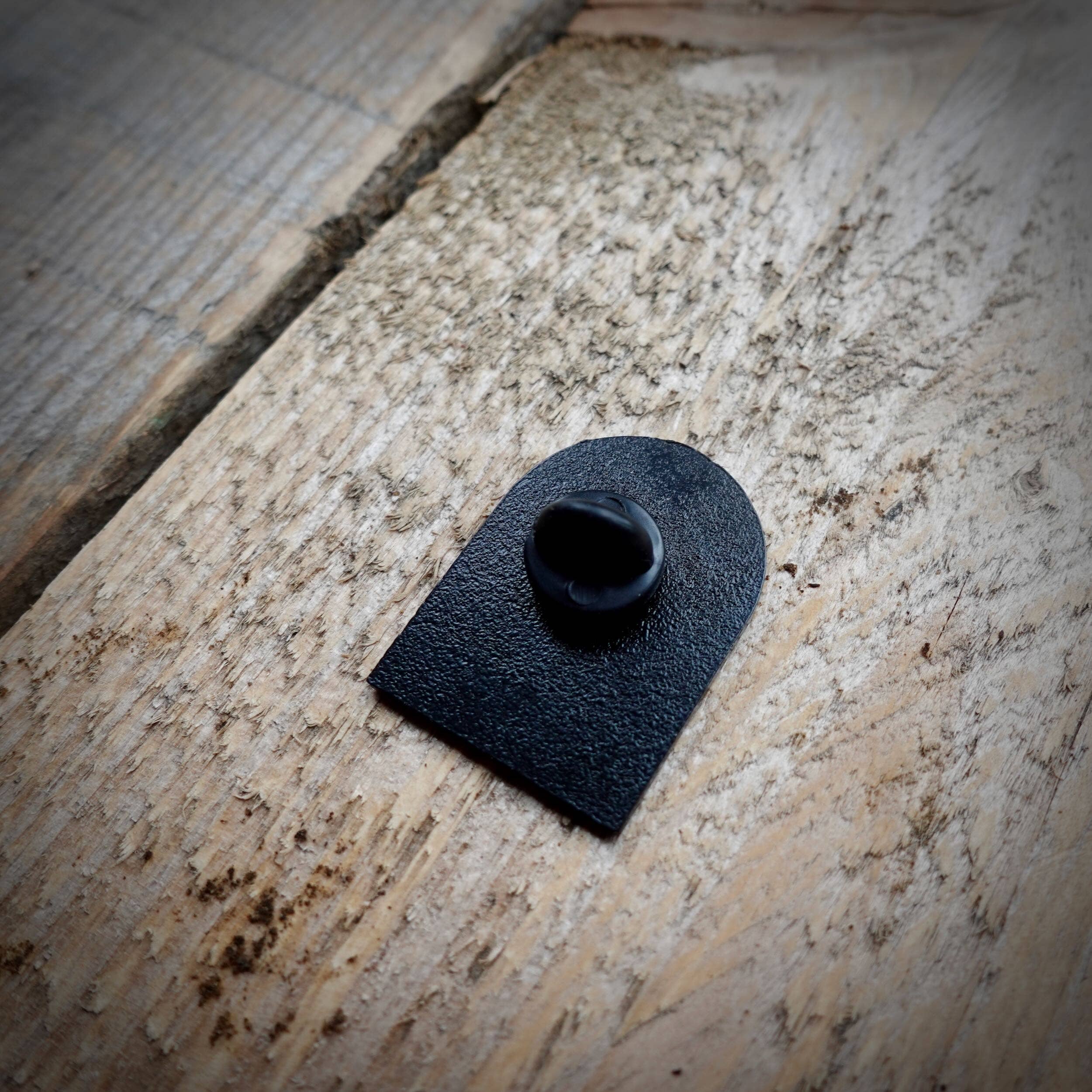 EllieBeanPrints - Wholesale Lapel Pin/Button - Life Is Better In The Mountains Pin Badge | With Kraft Card 5