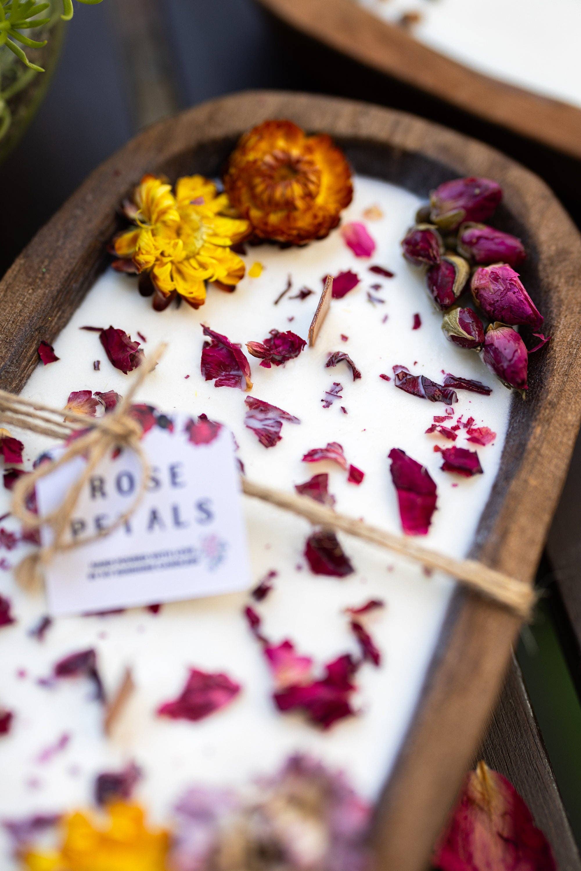 MySunshineCandless - Wholesale Pot/gevulde kaars - Dough Bowl-kaars met houten lont en sojawas | Rozenblaadjes en rozentuin geur | Boerderijstijl | 3 houten lonten | Zomerse geuren2