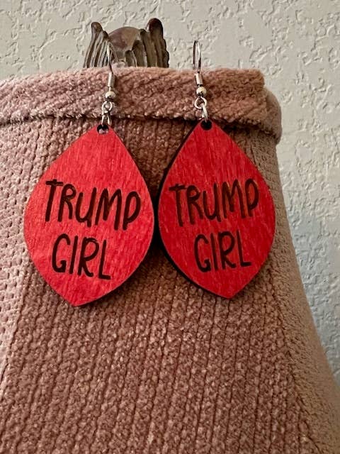 Suchfungoods - Wholesale Hangende/ronde oorbellen - Trump Girl en Trump 2024 Verkiezing 2024 Bengelende oorbellen1
